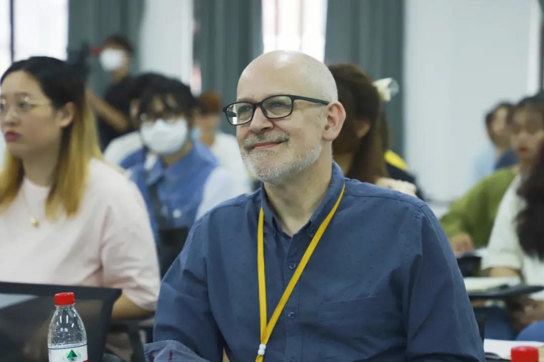 川影国际创意学院外教伊恩·克拉克老师 川影国际创意学院外教伊恩·克拉克老师