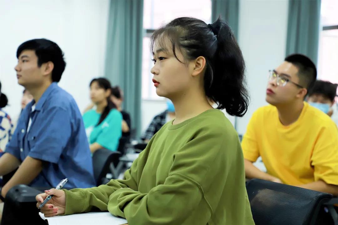 田筱雯同学 田筱雯同学